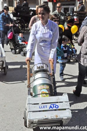 El Carro de llet ATO als Tres Tombs de Catalunya El Carro de llet ATO als Tres Tombs de Catalunya