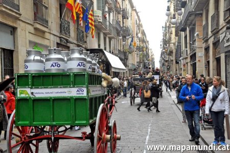El Carro de llet ATO als Tres Tombs de Catalunya El Carro de llet ATO als Tres Tombs de Catalunya