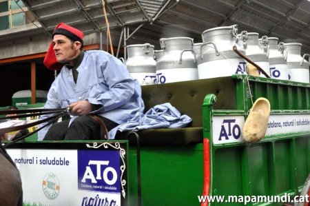 El Carro de llet ATO als Tres Tombs de Catalunya El Carro de llet ATO als Tres Tombs de Catalunya